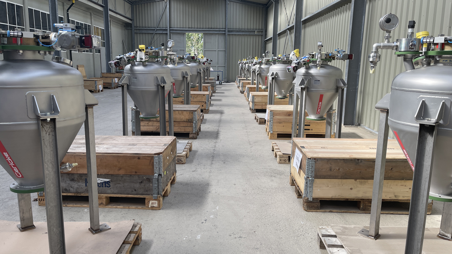Final assembly of senders for pneumatic conveying systems 